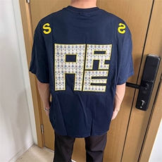 藏青色