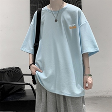 浅蓝色