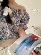 2025年夏季碎花短袖简约时尚百搭，女装T恤，洛丽兰可
