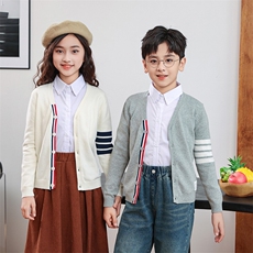 时尚儿童V领针织开衫舒适百搭展现活力风采，童装儿童针织衫，暖姿羊绒童装店