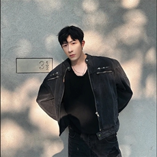 小众美式复古做旧水洗短款牛仔外套男秋设计感垫肩夹克JK112-P90，男装工装外套，星座1109-4