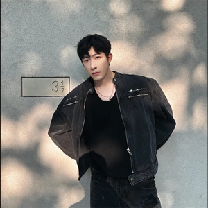 小众美式复古做旧水洗短款牛仔外套男秋设计感垫肩夹克JK112-P90图片