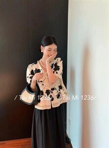 奶牛花纹新面料小衫  夏装图片