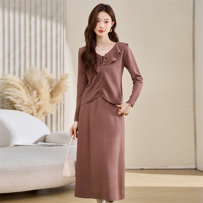 高级感时尚羊毛针织套装连衣裙2025新款秋冬气质过膝毛衣两件套裙，女装羊毛衫，艾米