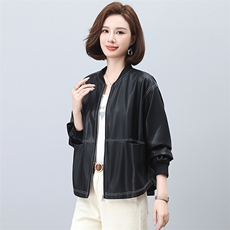 PU皮衣女短款2025年新款小个子中年妈妈时尚棒球服春秋季夹克上衣，女装皮衣，希欧阁