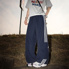 藏青色