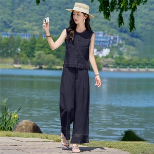 2026夏新款亚麻重工刺绣蕾丝花边拼接马甲阔腿裤套装图片