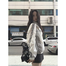 2025潮牌三条杠趣味字母立领外套女春秋氛围感宽松别致夹克棒球服，男装夹克，星座506A