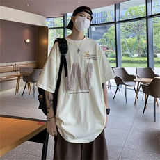 白色