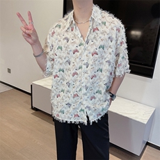 粉红色