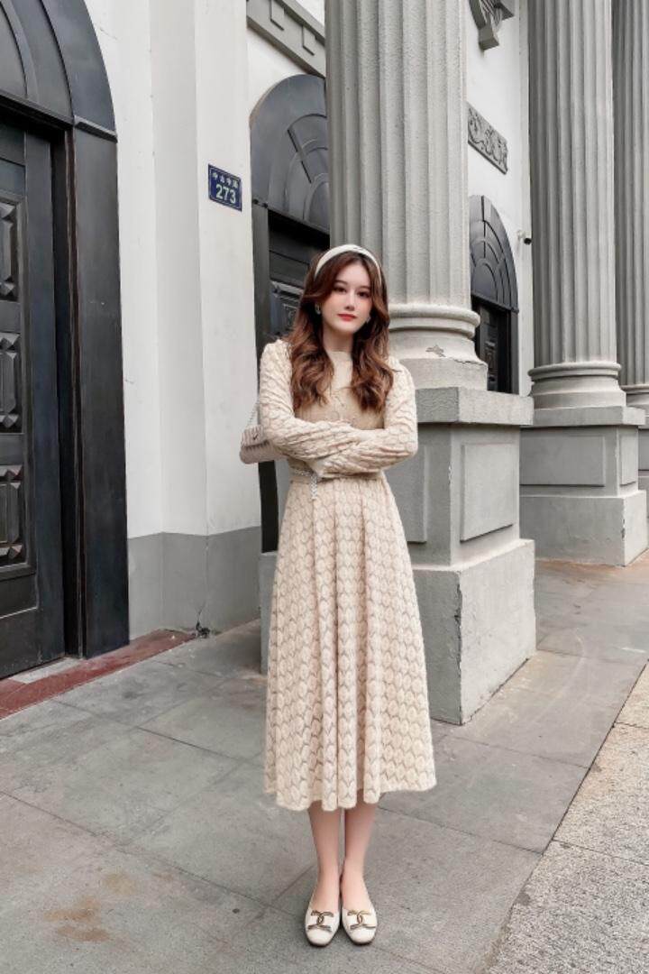 现货、磨毛珍珠连衣裙，女装连衣裙，艾丹迪蔓