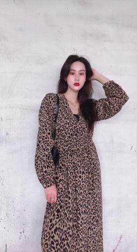 秋季连衣裙，女装连衣裙，川哲