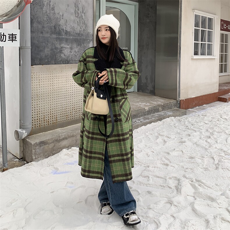 新品现货格子正反面两穿羊羔毛宽松外套,女装毛呢外套,菡迪欧娜