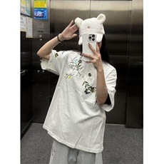 CP1148-P39款刺绣花卉蝴蝶结短袖t恤夏季宽松美式高街上衣，男装T恤，电商B323A