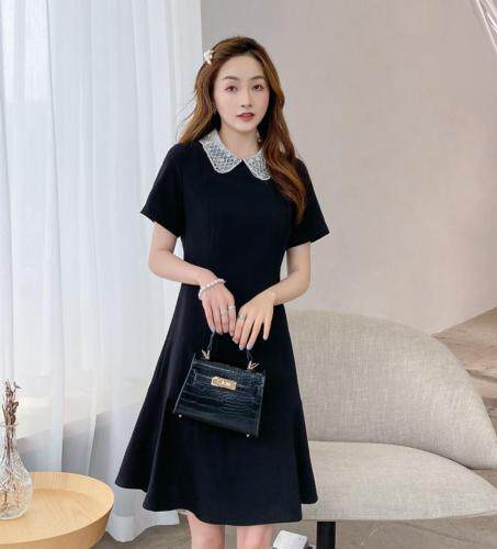 新款甜美气质钉珠蝴蝶结修身连衣裙，女装连衣裙，炅缇恩