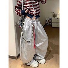 灰色