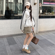 韩系时尚运动风立领夹克外套女20224春秋季新款宽松显瘦短款上衣，女装短外套，2C112