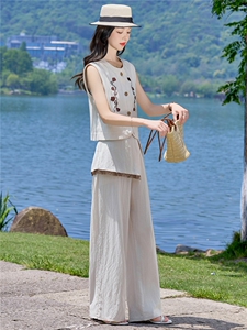 （新款现货）2026夏装时尚莱赛尔蕾丝刺绣马甲+屁帘阔腿裤两件套图片