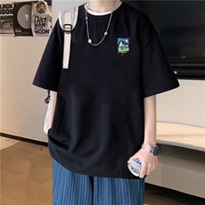 黑色
