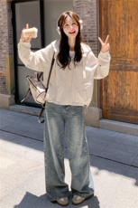 韩系chic绿色连帽夹克上衣女春秋超火好看高级小众休闲减龄短外套，女装短外套，2C306