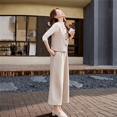 韩系高级感马甲+打底衫+休闲阔腿裤套装女2026春装新款三件套套裤，女装套装/套裙，流量+