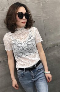 春装新款，蕾丝短袖打底图片