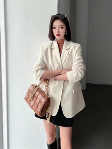 【现货】 春装新款 休闲阔版时尚西装图片