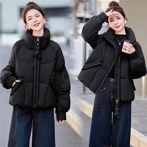 现货！无帽立领保暖厚款白鸭绒羽绒服女图片