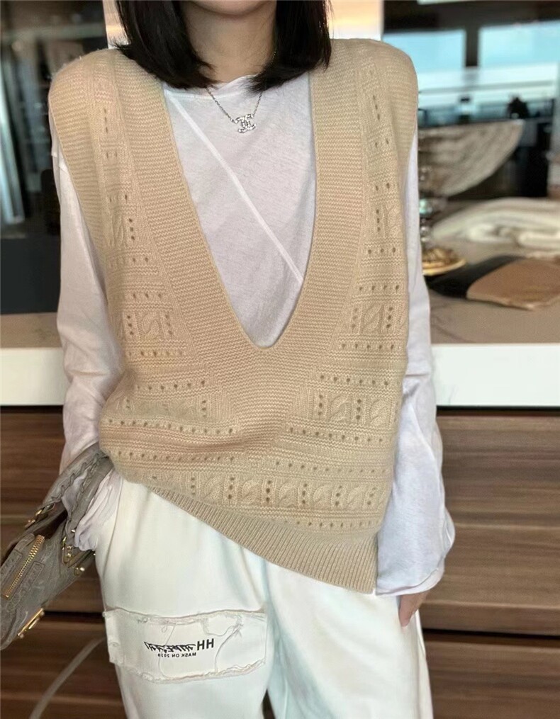时尚百搭纯澳毛镂空马甲大V领显瘦纯色针织背心优雅气质女装外套，女装马甲，洁纯羊绒