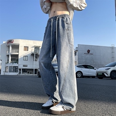 浅蓝色