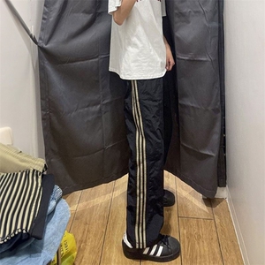 夏季美式复古三杠条纹速干裤薄款裤子男宽松大码港风休闲长裤图片