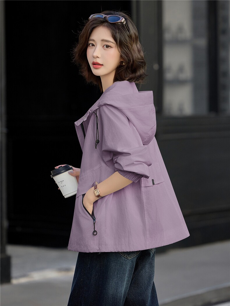 现货，2025连帽工装风衣夹克外套女秋季宽松休闲秋装短款小个子,女装短外套,依万里