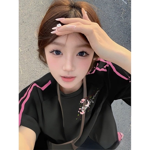 抖音得物品质二开240克宽松纯棉美式潮牌印花三条杠中性风短袖T恤图片