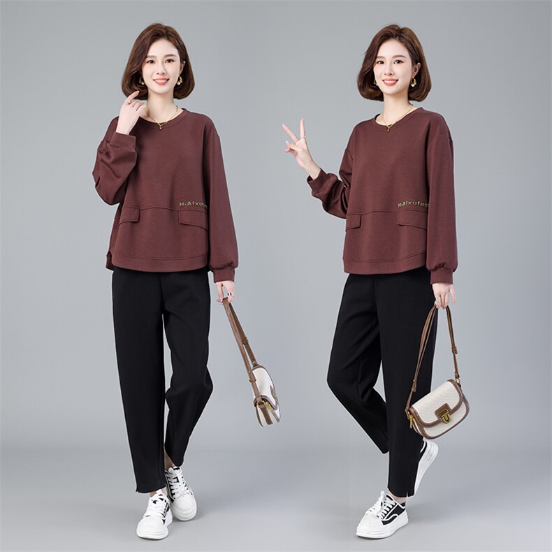现货2023秋季新款小众设计毛刷绣圆领休闲遮肚显瘦套装两件套,女装套装/套裙,深水步