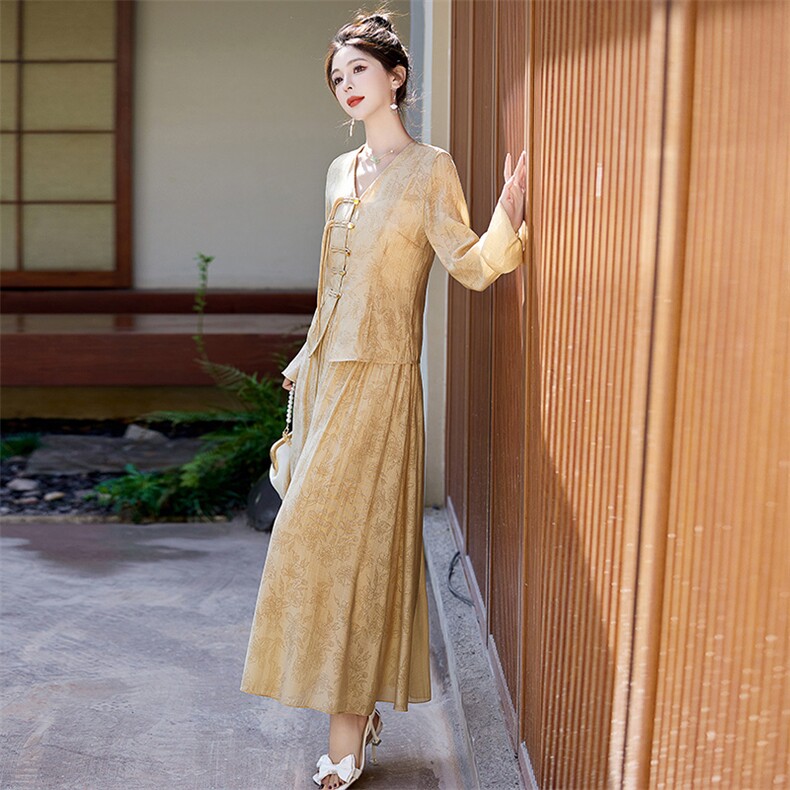 印花超仙新中式套装裙女2024夏新款流苏盘扣V领衬衫半身裙两件套,女装套装/套裙,魅影