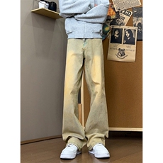 泥黄色