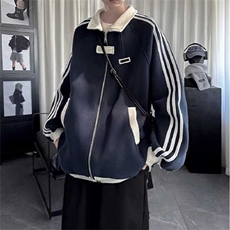 藏青色