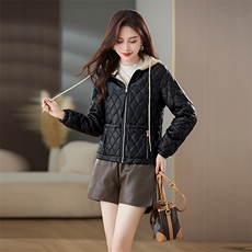 2024冬季女装新款时尚潮流仿绵羊皮绗缝格子加绒加厚皮棉，女装皮衣，缘衣格