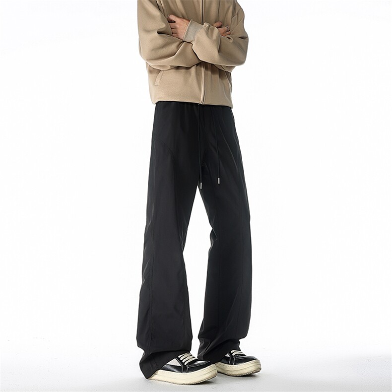 解构拼接弯刀微喇冲锋裤男款秋季复古伞兵工装裤美式潮牌阔腿裤子，男装休闲裤，电商A102