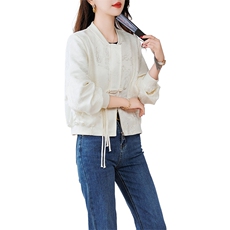 白色提花盘扣棒球服外套女2024春秋新款小个子减龄新中式夹克上衣，女装短外套，余墨