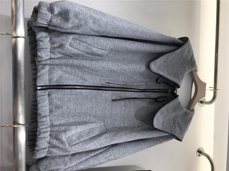 现货大领子系带外套，其它，魅力布梵