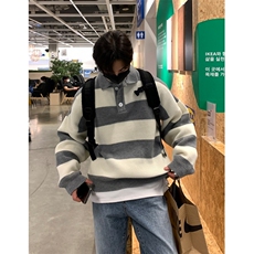 灰色