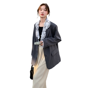 开春设计感蕾丝拼接西装外套女2025新款流行爆款超火气质休闲西服图片