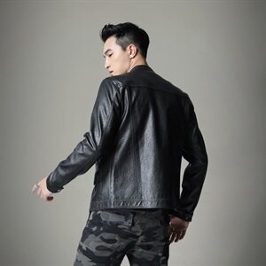 2021 秋季新款男士翻领机车皮外套 修身潮男皮衣 8071-1图片