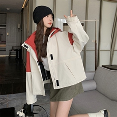 独特高级超好看撞色冲锋衣2025新款小个子短款工装夹克外套女春秋，女装短外套，2C133