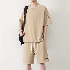 卡其色