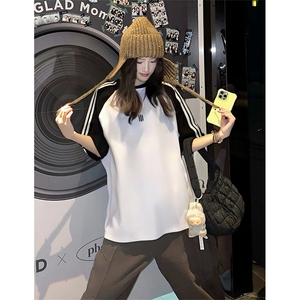 抖音得物品质二开240克宽松纯棉美式潮牌插肩三杠织带短袖T恤图片
