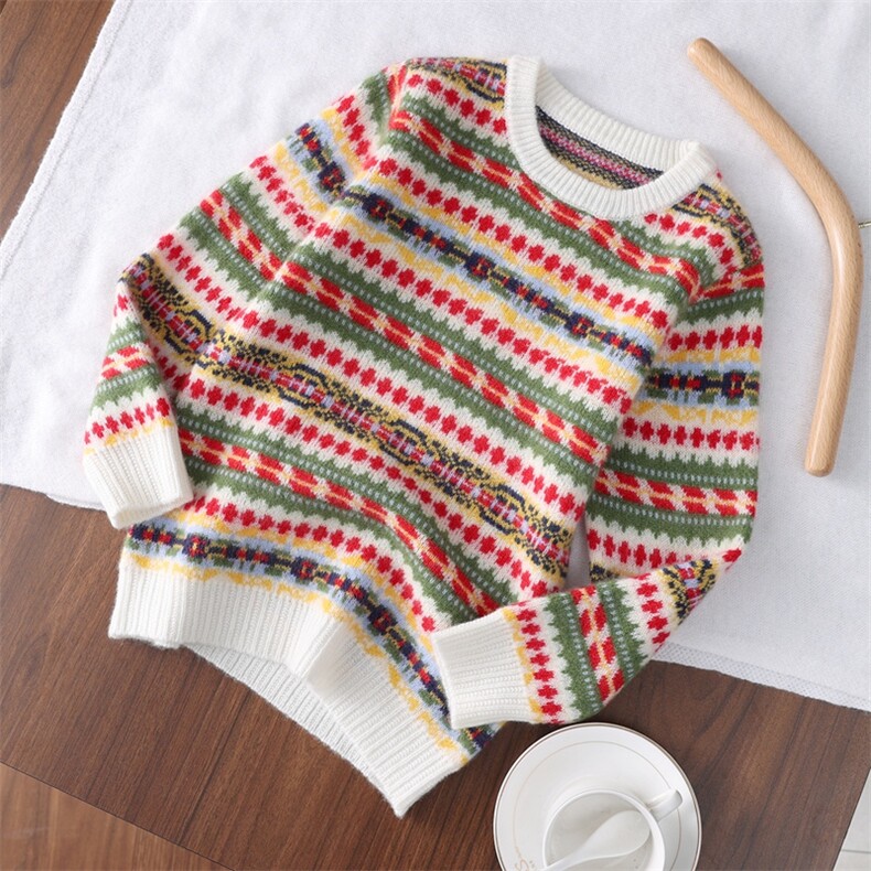 2025年秋季新款加厚圆领民族风针织羊绒上衣时尚休闲通勤百搭，童装儿童羊绒衫，联起羊绒