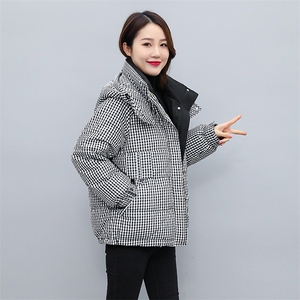 时尚格子羽绒服女短款加厚保暖外套冬季新款韩版宽松显瘦上衣图片