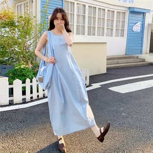 蓝色韩系简约休闲无袖连衣裙女2025夏季新款时尚松弛感时髦背心裙图片